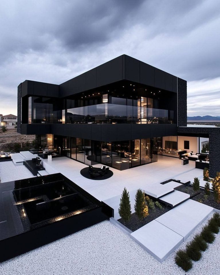 Contemporary 5 Bedroom Smart Home